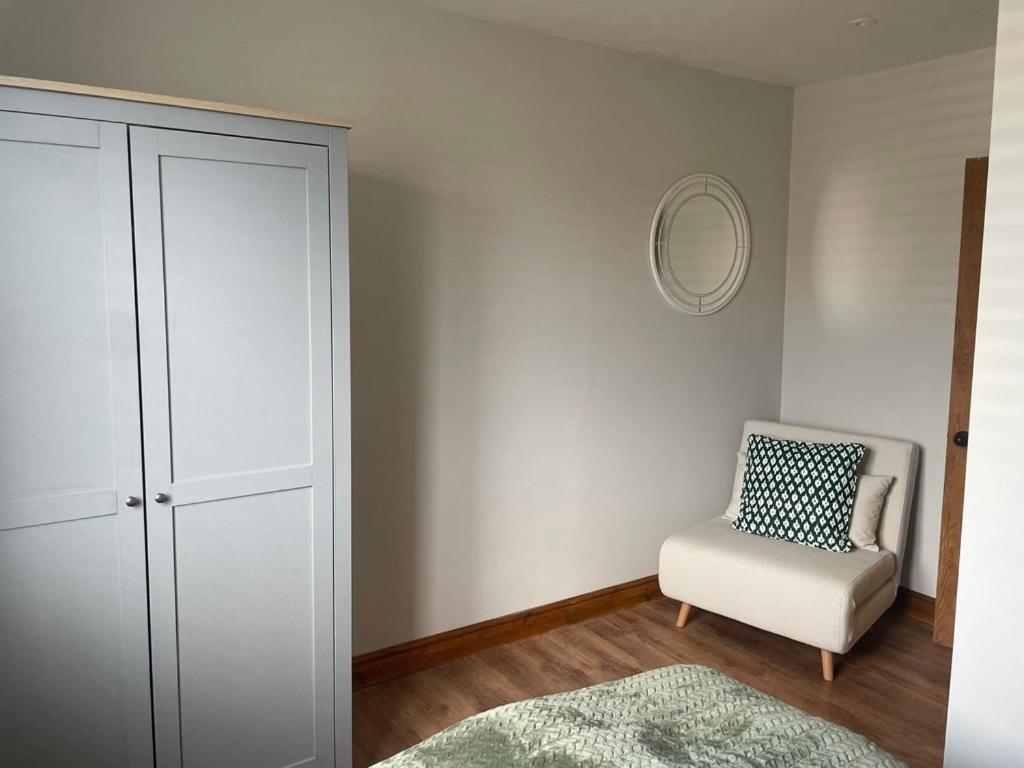 2 Bedroom House In Central Windsor - The Town Buitenkant foto